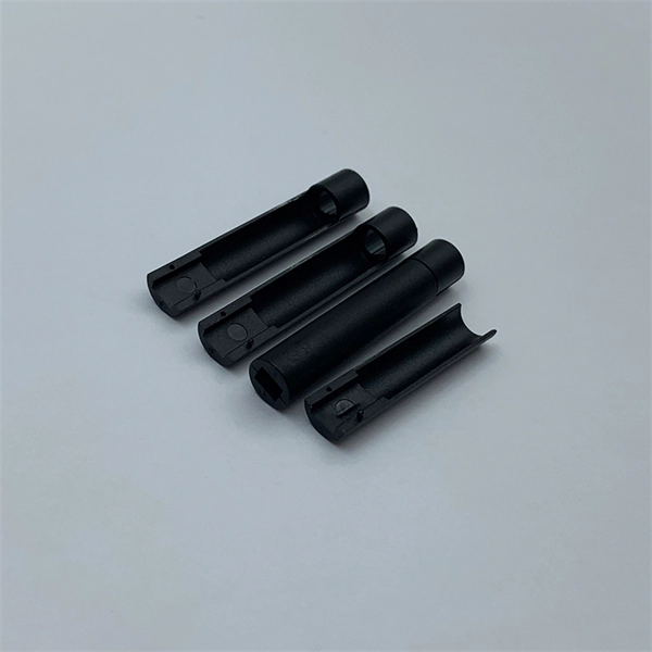 Does the fiber optic network cable panel need patch cords